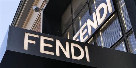 fendi assunzioni firenze|Fendi: 133 assunzioni con il nuovo stabilimento .